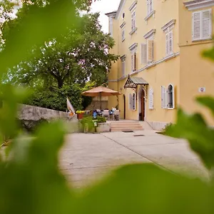  Albergue Hi